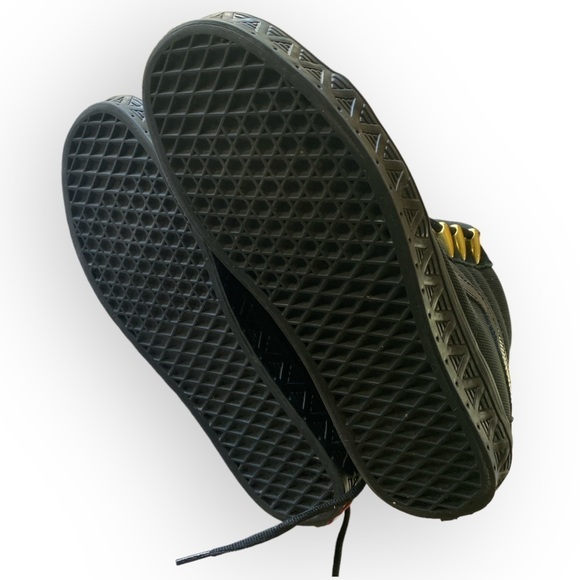 VANS MARVEL SUEDE BLACK PANTHER Edition BLACK Sneakers Size 8 Men 9.5 Wo… - Picture 7 of 17